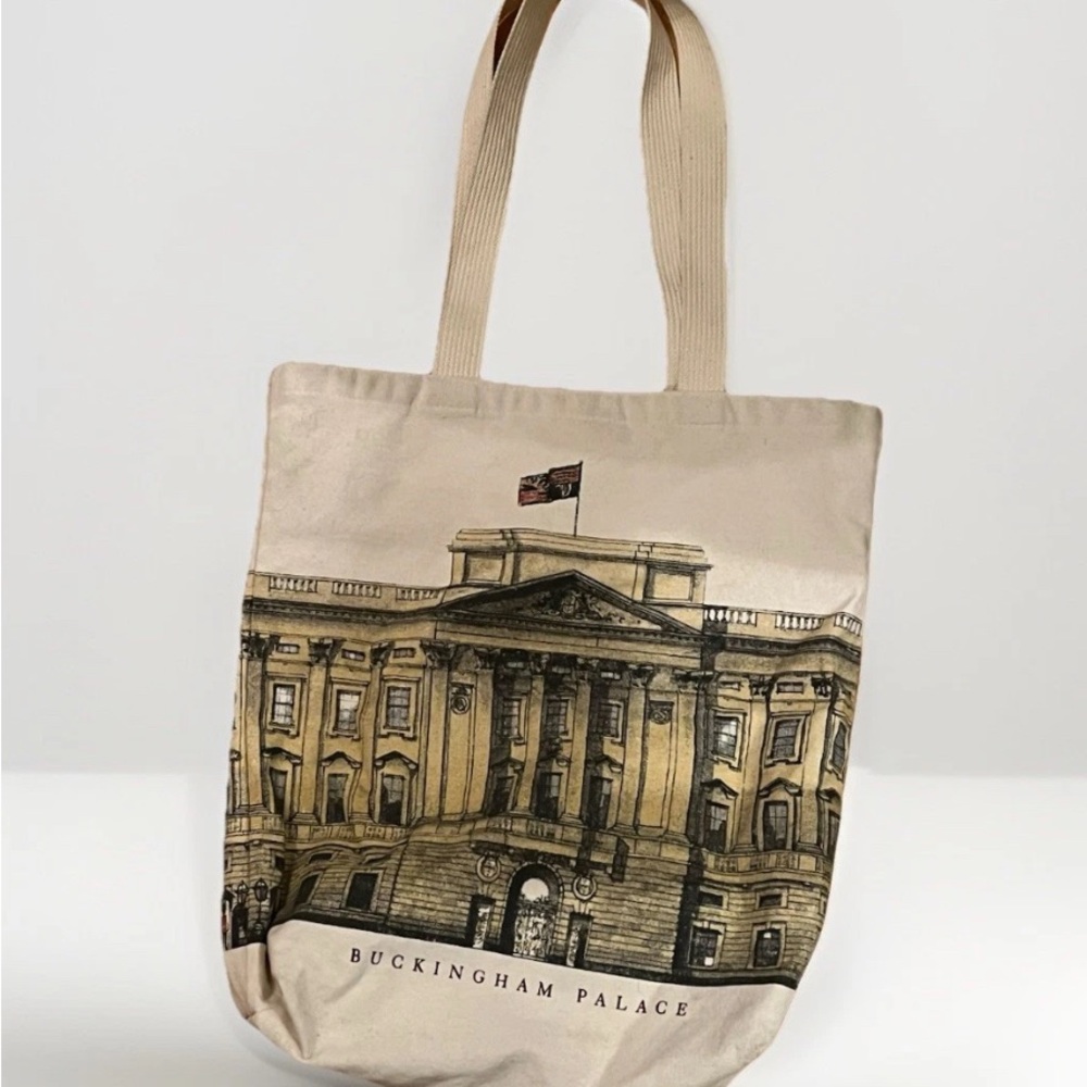 Buckingham Palace Lined Tote Bag The Royal Collection View 2